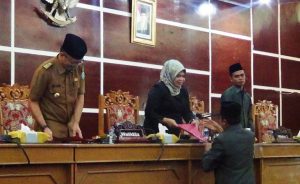 Paripurna DPRD Kota, Sembilan Fraksi Sampaikan Pandangan Umum