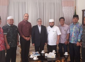 Promosikan Karnaval Batik Besurek, Walikota Bengkulu Datangi Kedutaan Iran