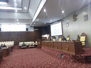 Paripurna, Gubernur Beri Jawaban Terkait Dua Raperda