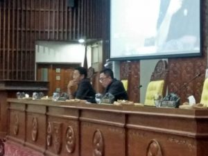 Rapat Pembentukan Fraksi, Dewan Bahas Tatib dan Kode Etik