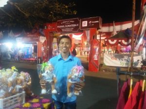 Berkah Porwil X Bagi Pedagang, Sehari Bisa Raup Rp 3 Juta