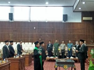 DPRD Provinsi Bengkulu Lantik PAW Anggota DPRD