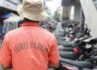 Warga Mengeluh Akibat Darurat Pungli Parkir