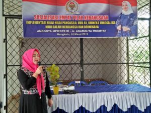 Srikandi Politik Anarulita Muchtar Kukuhkan 400 Tim Pemenangan