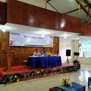 KPPN Mukomuko Berikan Sosialisasi Pertanggungjawaban Keuangan dalam Rakernis Bawaslu