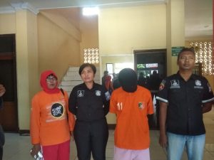 Ayah Tega Perkosa Anak Sejak Kelas 6 SD Hingga Alami Stres