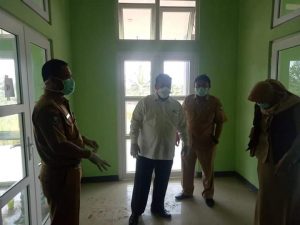 Bupati Mukomuko Tinjau Sapras Penanganan Covid-19 di RSUD Mukomuko