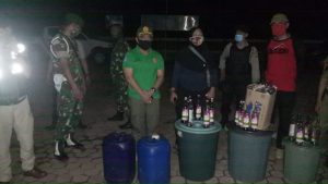 Ratusan Liter Tuak Diamankan Tim Penegak Hukum Gugus Tugas Penanganan Penyebaran Covid-19