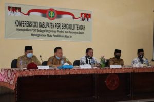 Wabup Benteng Buka Acara Konferensi PGRI Masa Bhakti XXII
