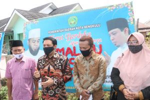 Pemkot Peduli, Wawali Antar Langsung Akta Kematian Warga Kota Bengkulu