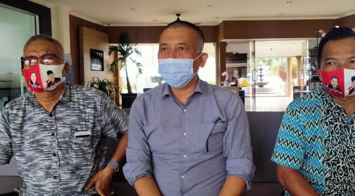 Usai Sampaikan 44 Bukti ke Bawaslu Kuasa Hukum ‘AIR’ Ajak Tim Tetap Solid dan Optimis Lolos