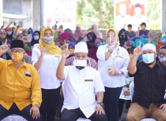 Masyarakat Kota Bengkulu Tumpah Ruah Sambut Kedatangan HM di 12 Titik