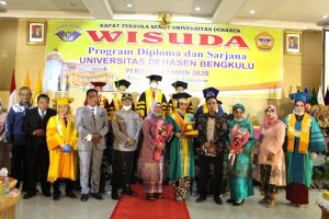 Wisuda UNIVED Periode III Tahun 2020, Rektor: Wisudawan Dapat Menjadi ‘Enterpreneur’
