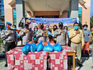 Polres Sergai Berikan Bantuan Sembako Kepada Jemaat Gereja Methodist Indonesia Firdaus