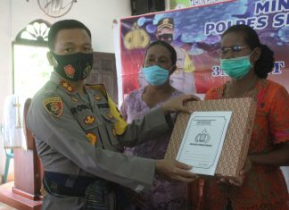Kapolres Sergai Bakti Sosial di Gereja GKPS Pematang Kelang Perbaungan