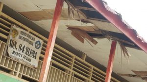 Perbaikan Gedung Sekolah SMPN 27 dan SDN 84 Seluma Dimulai