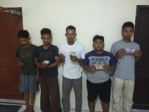 Asyik Bermain, 5 Warga Pantai Cermin Digrebek Polisi