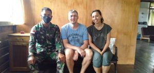 Babinsa Cek Keberadaan WNA terdapat di Desa Tapang Daan Kecamatan Kalis