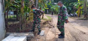 Dandim Memantau Hasil Pembuatan Gorong-Gorong
