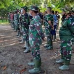Tni Dan Polri Bersama Warga Melaksankan Apel Pagi