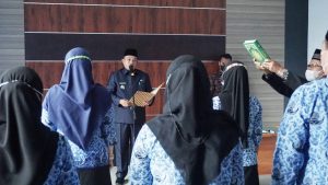 Tujuh Pejabat Fungsional Dinkes dan Dispendik Dilantik