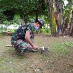 Agar Kegiatan Tidak Terhambat, Anggota Satgas TMMD Ke-111 Jambe Perbaiki Garukan