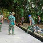 Satgas TMMD Bersama Warga Bahu Membahu Selesaikan Finising Jalan