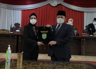 Rapat Paripurna XXXI Lanjutan DPRD dan Gubernur Sumatera Selatan Setujui Pertanggungjawaban APBD 2020