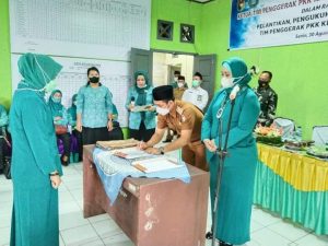 Lantik TP PKK Kecamatan Penarik, Ny. Nurliyana Berharap Pengurus Lebih Berkontribusi Positif
