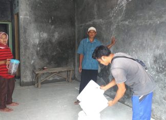 Korem 051/WKT : TMMD Perbaiki Rumah Nyaris Ambruk Milik Buruh Bangunan