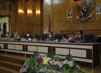 Rapat Paripurna Tentang Pendapat Akhir Fraksi dan Persetujuan DPRD Terhadap Perubahan APBD Tahun Anggaran 2021