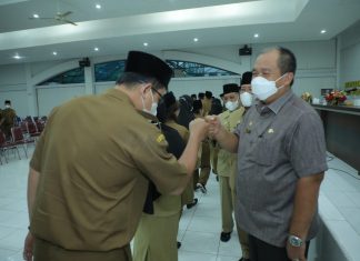 Sekda Kabupaten Asahan Mengangkat dan Melantik PNS ke Dalam Jabatan Fungsional Melalui Penyetaraan Jabatan di Lingkungan Pemerintah Kabupaten Asahan