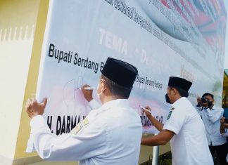 Bupati Sergai Inspektur Upacara Deklarasi Damai Pilkades Serentak Tahun 2022