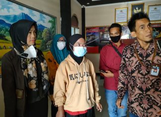 Korban KDRT dan Kuasa Hukumnya Datangi Polda Bengkulu