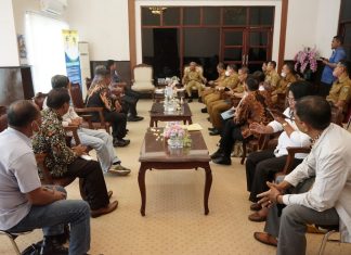 Dewan Pengurus Perkuburan Kristen Oikumene Kisaran Melakukan Audiensi Dengan Bupati Asahan