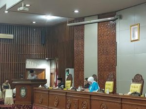 Gelar Paripurna, DPRD Provinsi Bengkulu Dengarkan Laporan dan Pandangan Fraksi-Fraksi Terhadap Rancangan Perubahan APBD Ta. 2022