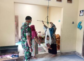 Cegah Stunting Sejak Dini, Babinsa Ajak Ibu Yang Punya Balita Rutin Ke Posyandu