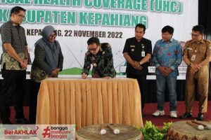 Launching UHC Bersama Kabupati Kepahiang, Ketua Komisi I DPRD Kab., Kepahiang Tandatangani Nota Kesepakatan Kerja