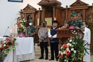 Pastikan Aman, Danrem 081/DSJ Di Dampingi Forkopimda Kunjungi Sejumlah Gereja Di Wilayah Kota Blitar