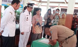 Pelantikan 6 Perangkat Desa Baru Desa Pelem Kertosono