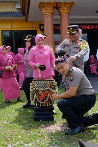 48 Personil Perwira Dan Bintara Polres Blitar Kota Periode 01 Januari 2023 Naik Pangkat