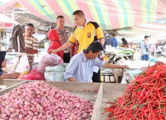 Jelang Ramadhan 1444 H, Kapolres Muba Lakukan Pengecekkan Harga Bapokting
