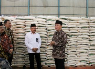Salurkan Bantuan Beras, Pemprov Bengkulu Pastikan Pendistribusian Tersalur Sebelum Lebaran