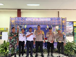 Kapolresta Mamuju Cek Pos Yan Ops Ketupat Bandara Tampa Padang, Guna Keamanan Arus Mudik Balik 2023