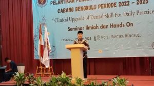Gubernur Rohidin Hadiri Pelantikan  Pengurus PDGI Cabang Bengkulu