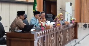 Sekda Hamka Sabri Pimpin Rapat Evaluasi Perencanaan Tahun 2023