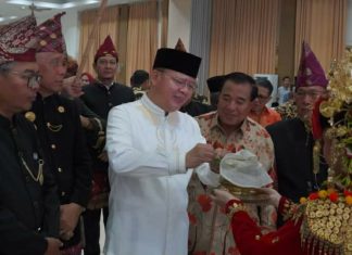 Gubernur Rohidin Buka Acara Gelara Seni Budaya IKJPP