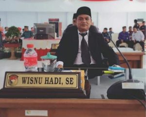 Prihatin Dengan Kondisi Longsor di jalan lintas Desa Lubuk Sanai – Rawa Mulya, Wisnu Hadi Minta Pemerintah Segera Usulkan Kembali