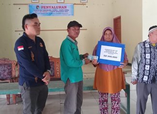 Mendekati Akhir Tahun Pemerintah Desa Tirta Makmur Salurkan BLT DD 3 Bulan Terakhir Untuk 23 KPM