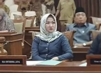 Anggota DPRD Provinsi Bengkulu, Ria Oktarina, Mendorong Pengawasan Gadget pada Anak-anak Melalui Sosialisasi kepada Orang Tua